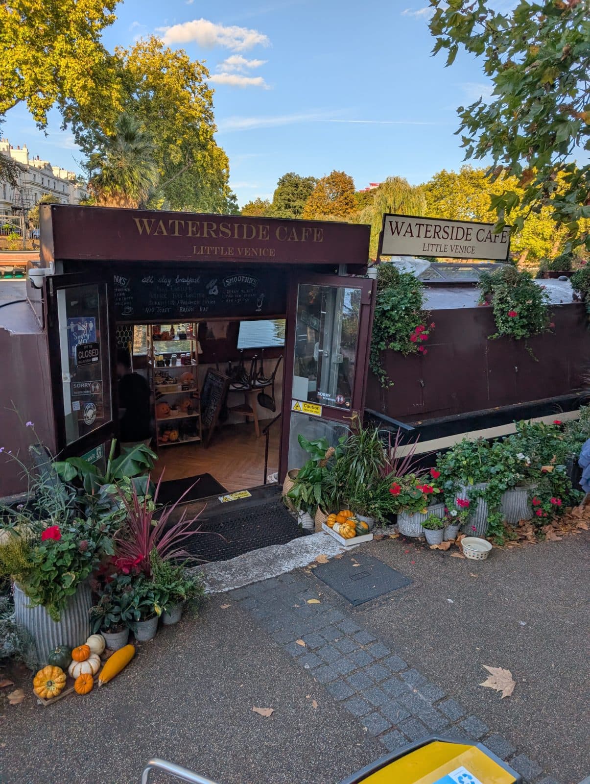 Waterside Cafe
